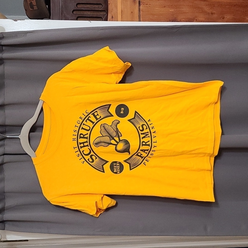 The Office Ripple Junction Womens T-shirt Schrute Farms Gold/Black‎ Sz XS EUC